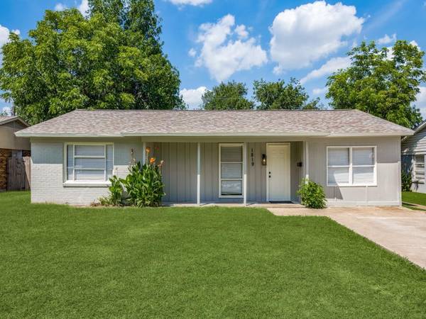 1819 Delmar Drive, Garland, TX 75040