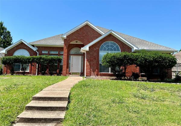 2305 Austin Drive, Mesquite, TX 75181