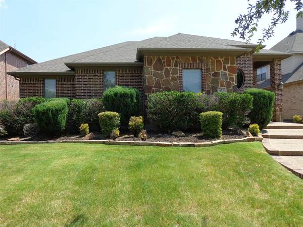 417 Water Bridge Drive, Lewisville, TX 75056