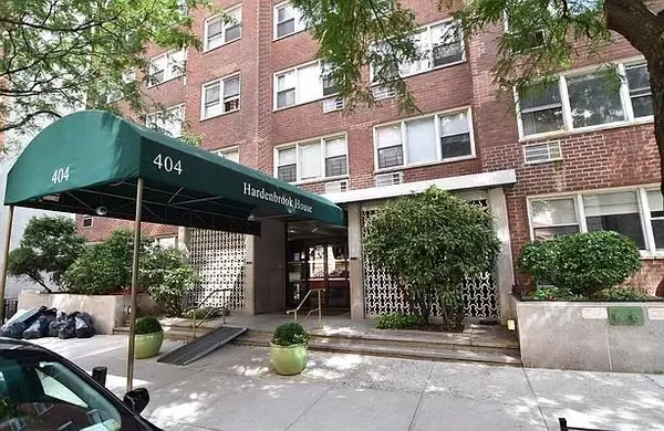 404 East 66th ST #6R,  New York,  NY 10065