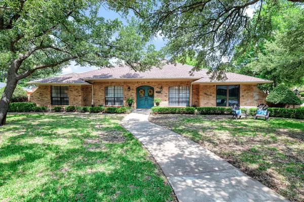 1713 Iroquois Drive, Garland, TX 75043