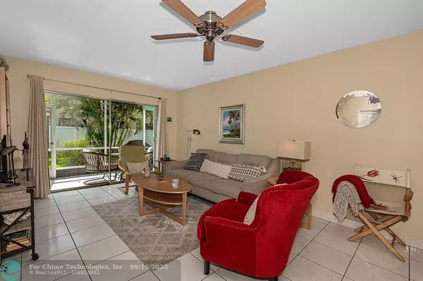 Pompano Beach, FL 33060,801 Pine Dr  #3