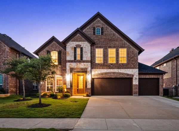 2445 Twin Oaks Drive, Little Elm, TX 75068