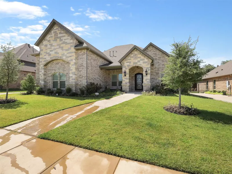 7322 Winding Way, Arlington, TX 76001