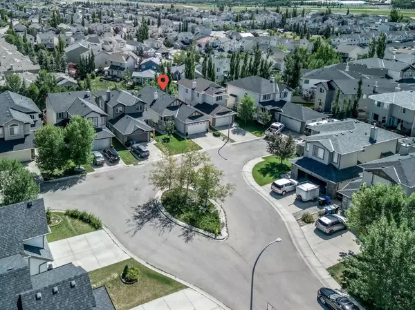 Calgary, AB T2Y 4V4,280 Bridlemeadows Common SW