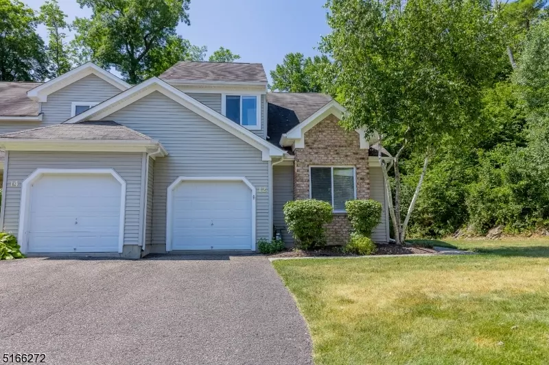 Hardyston Twp., NJ 07419,12 Wind Meadow Trl