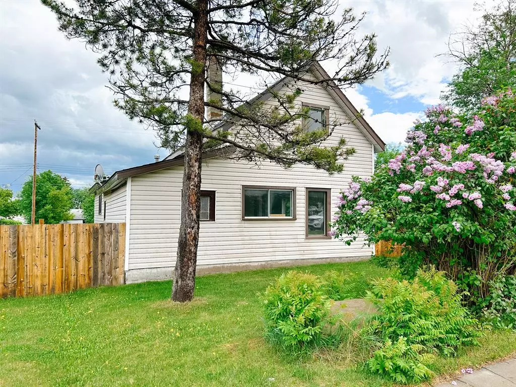 Rocky Mountain House, AB T4T1G7,5219 50 ST