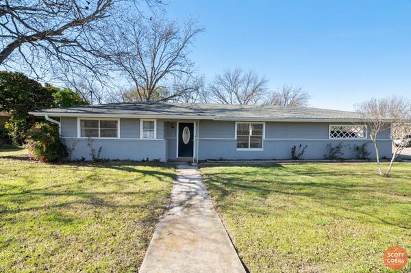 1101 Indian Creek Dr, Brownwood, TX 76801