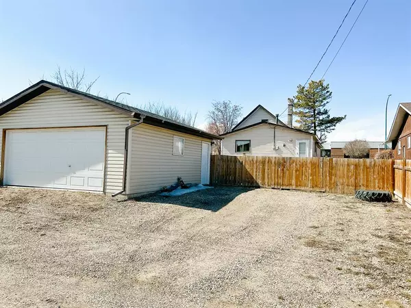 Rocky Mountain House, AB T4T1G7,5219 50 ST