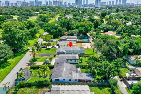 North Miami Beach, FL 33162,2066 NE 174th St