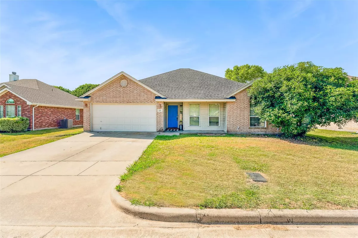 Cleburne, TX 76033,219 Rose Avenue