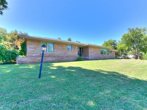 3209 E Maxwell Drive, Forest Park, OK 73121