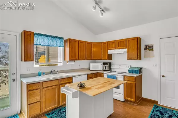 Pueblo West, CO 81007,427 W Coral DR