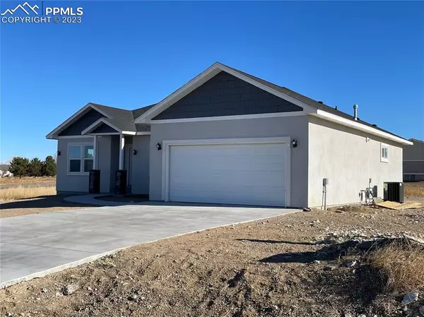 295 W Acorn DR, Pueblo West, CO 81007