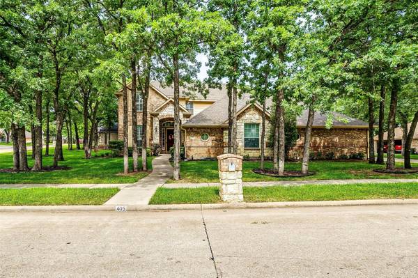 405 Windjammer Lane, Azle, TX 76020