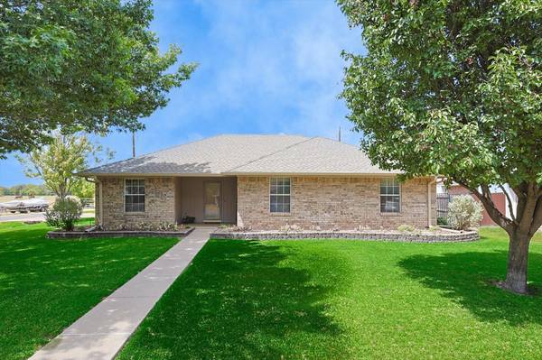 1824 Sharon Drive, Corinth, TX 76210