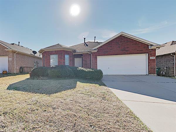 2674 Bull Shoals Drive, Fort Worth, TX 76131