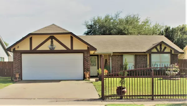 8052 Trimble Drive, Fort Worth, TX 76134