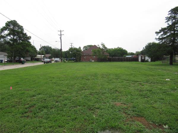 2512 Brewster Street, Caddo Mills, TX 75135