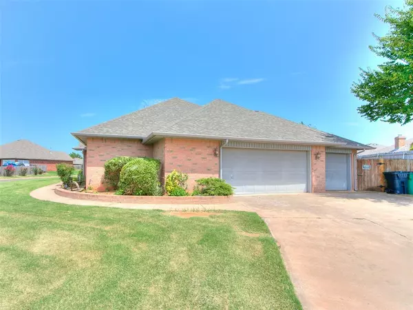 Oklahoma City, OK 73135,5501 Lanceshire Lane