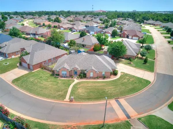 Oklahoma City, OK 73135,5501 Lanceshire Lane