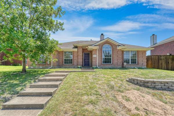 208 Tanglewood Drive, Wylie, TX 75098