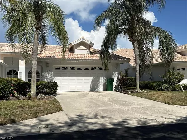 2154 Stacil CIR 14, Naples, FL 34109