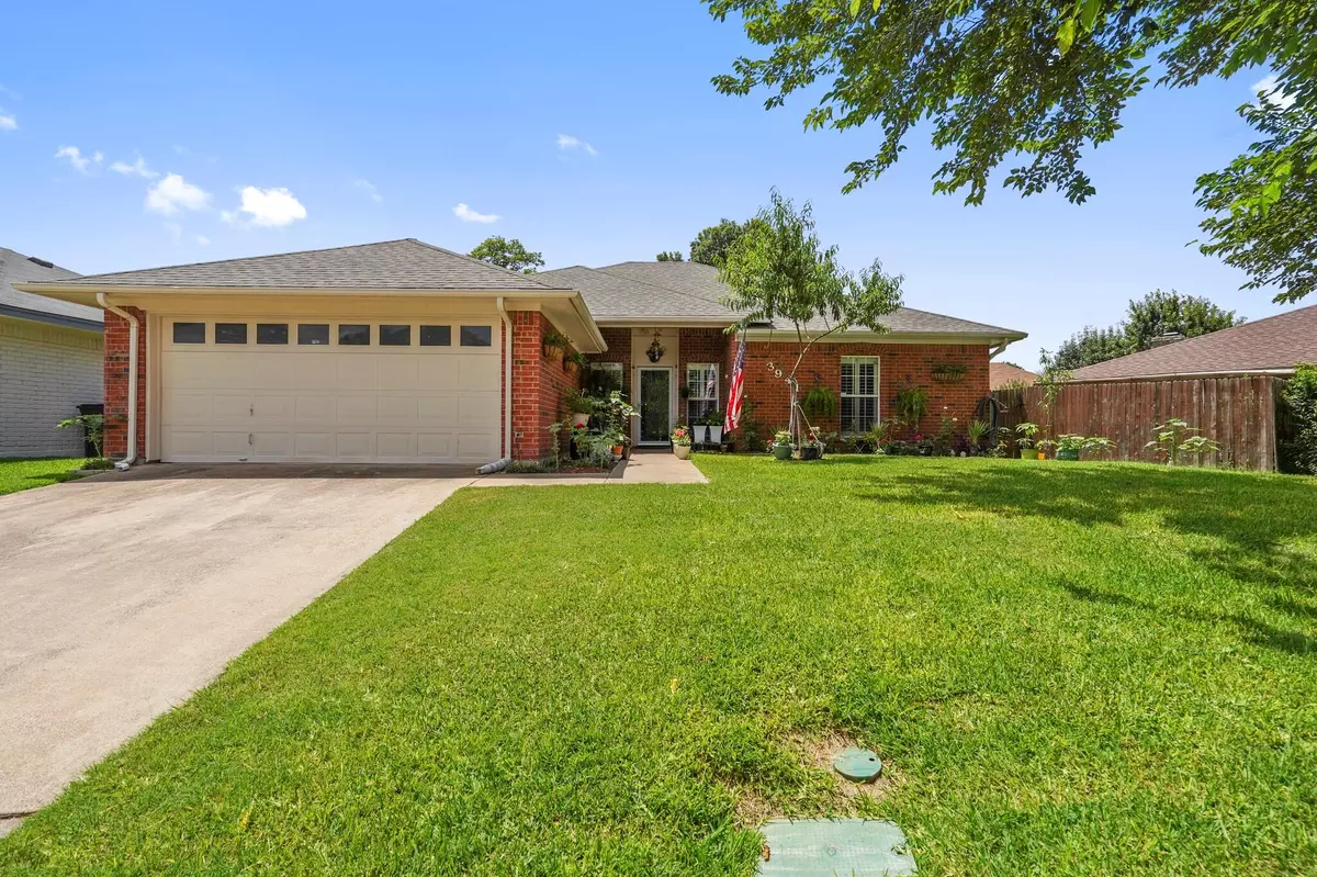 Fort Worth, TX 76133,3941 Misty Meadow Drive