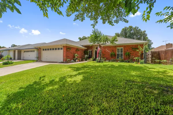 Fort Worth, TX 76133,3941 Misty Meadow Drive