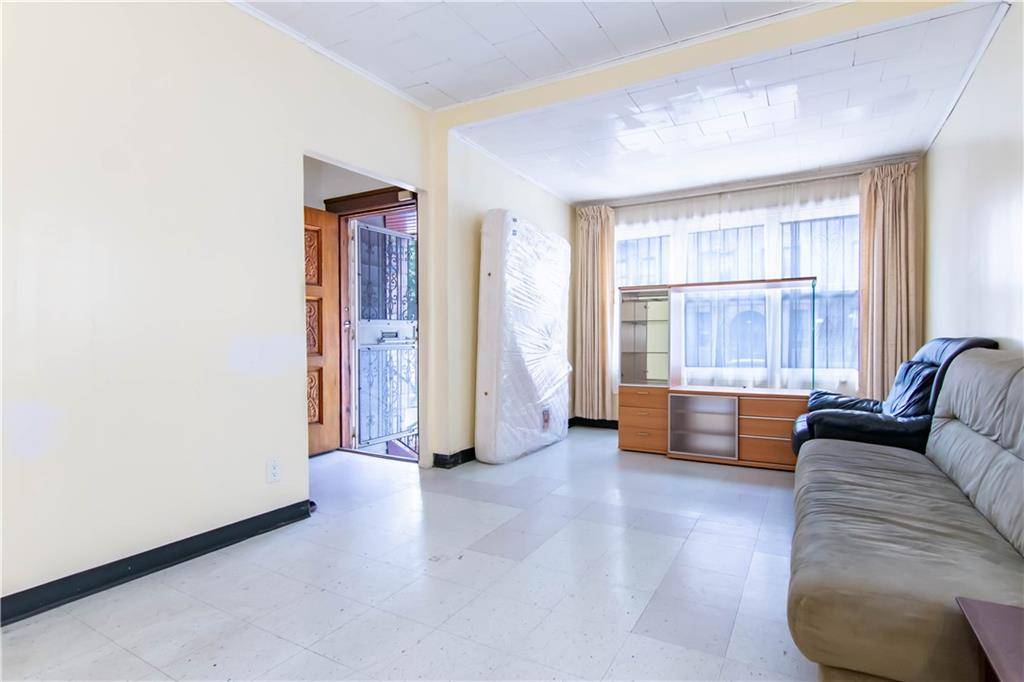 Brooklyn, NY 11230,310 Foster AVE
