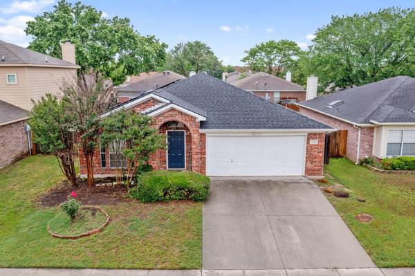 5710 Colebrook Trail, Arlington, TX 76017