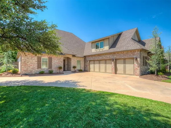 10305 Sunset Lane, Oklahoma City, OK 73120