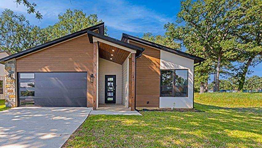 4126 Briarwood Drive, Tyler, TX 75709