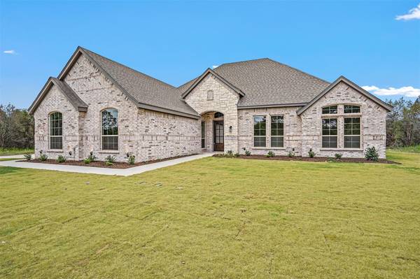 3800 Veal Station Road, Weatherford, TX 76085