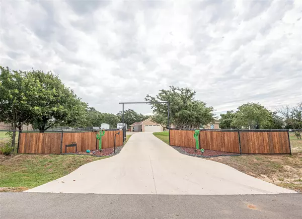 Weatherford, TX 76088,306 Kendall Circle