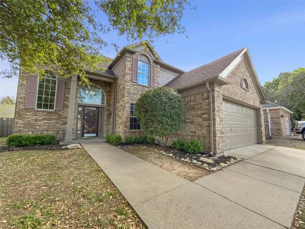 3233 Roddy Drive, Fort Worth, TX 76123