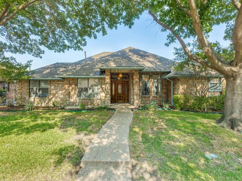 2209 Moss Trail, Garland, TX 75044