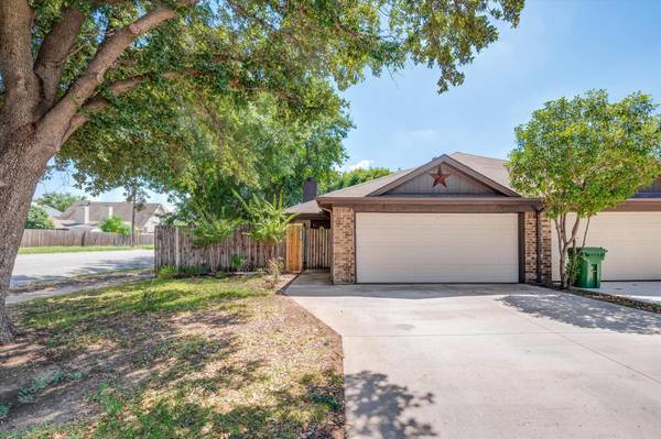 7530 April Lane, North Richland Hills, TX 76182