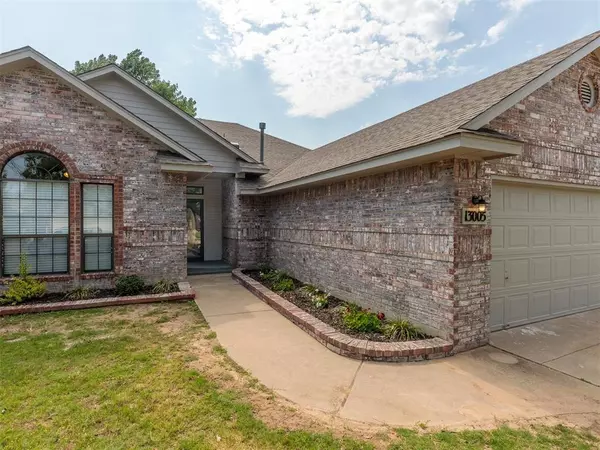 Oklahoma City, OK 73170,13005 Maple Leaf Drive