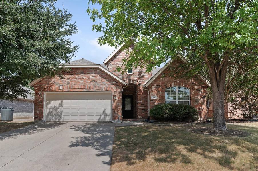 310 Wallford Lane, Lake Dallas, TX 75065