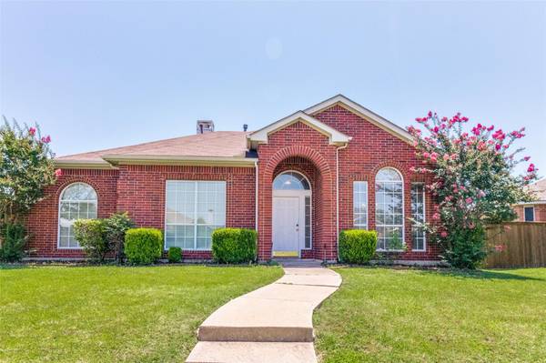 2524 Crooked Creek, Mesquite, TX 75181