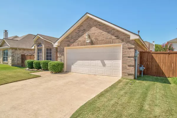 Lewisville, TX 75067,1205 Denise Court