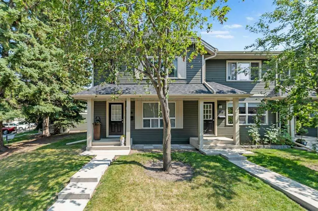 Calgary, AB T2J 6R2,548 Queenston GDNS SE