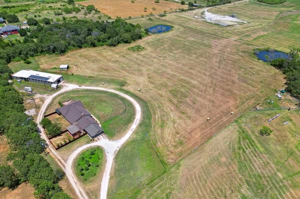 4324 County Road 1022, Cleburne, TX 76033