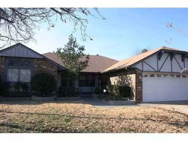 11225 Cimarron Drive, Oklahoma City, OK 73162