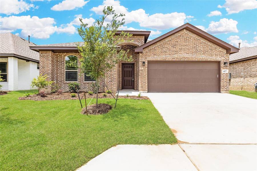 417 Carlisle Drive, Weatherford, TX 76085