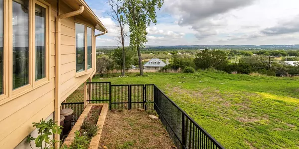 Fredericksburg, TX 78624,415 Summit Circle