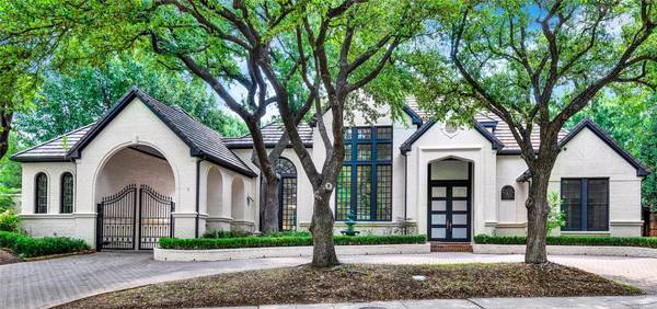 17632 Harbord Oaks Circle,  Dallas,  TX 75252