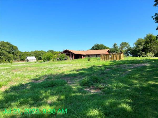 318 Andrews Road,  Ennis,  TX 75119