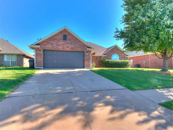 8220 NW 83rd Street, Oklahoma City, OK 73132